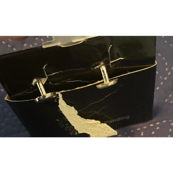 New Bergamo New York Blue Silver Cuff Links New Old Stock No Handkerchief - Picture 2 of 2